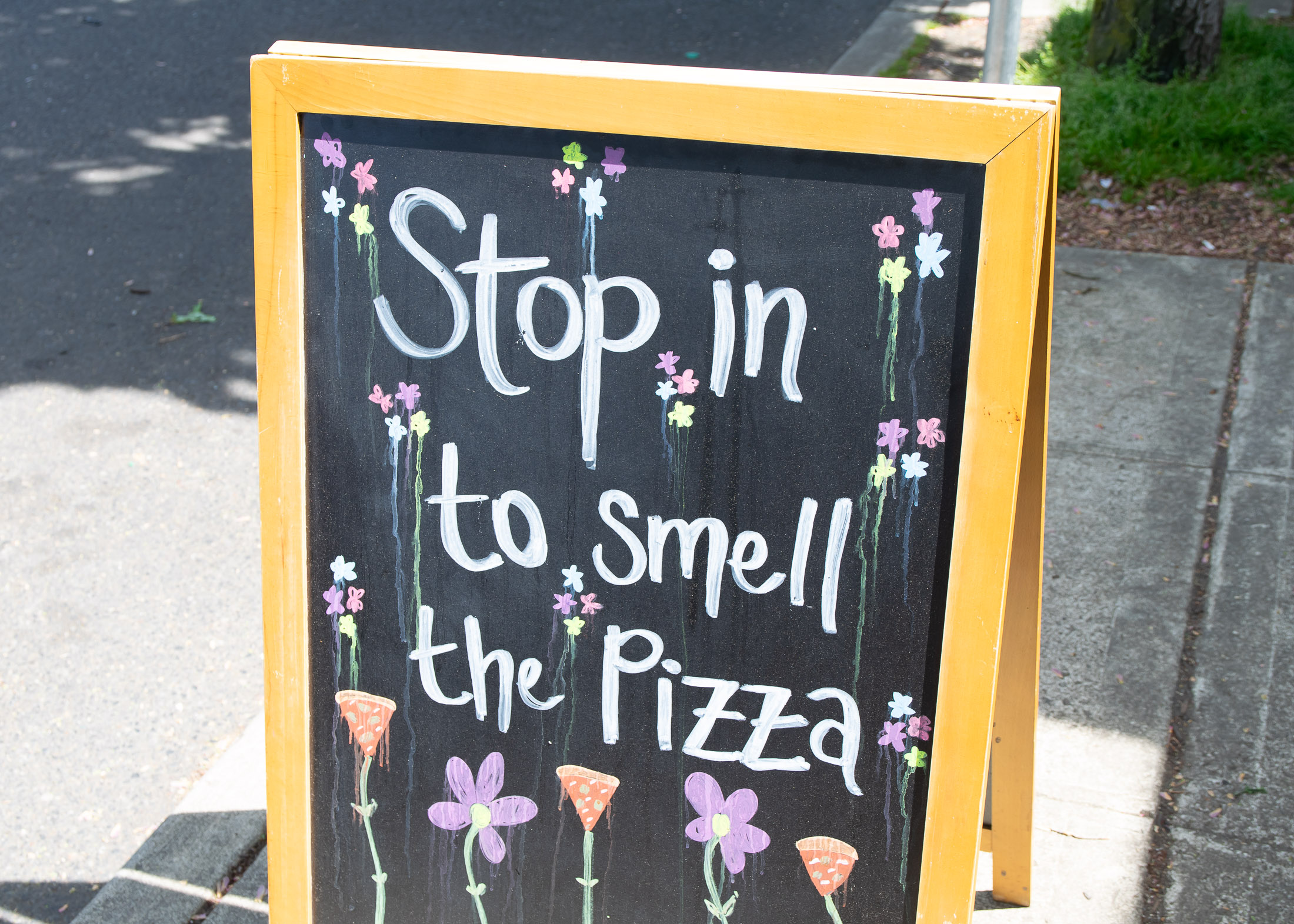 Scott's Pizza Tours Pocket Pizza Journal - Scout Books